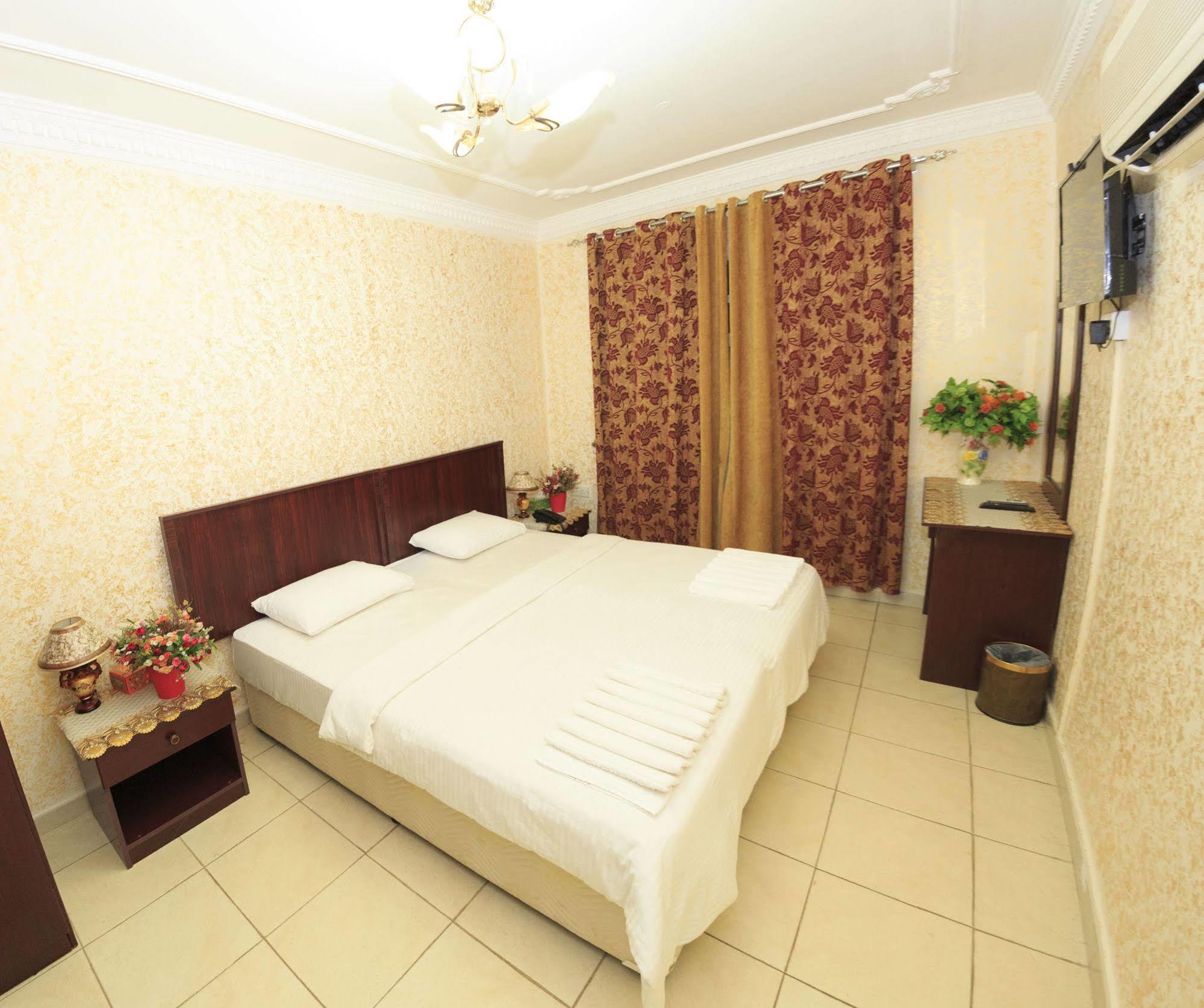 Gulf Hotel Apartment الخليج للشقق الفندقية Muskat Bagian luar foto